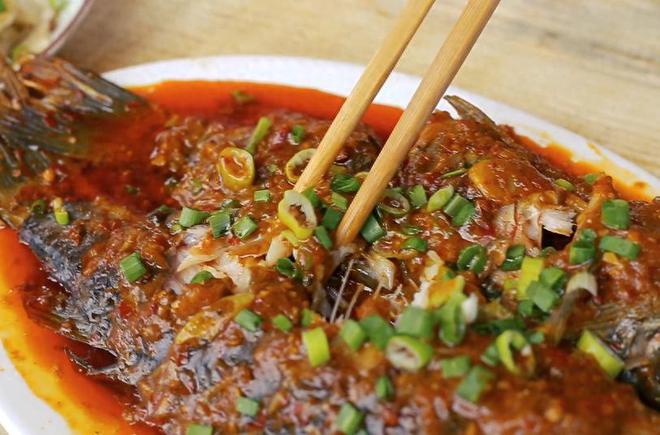 鱼引发美食热潮食客纷纷点赞冰球突破正规网站四川豆瓣(图2)